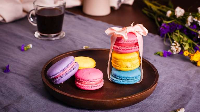 Εορτολόγιο: Ποιοι γιορτάζουν σήμερα, Κυριακή 11 Απριλίου