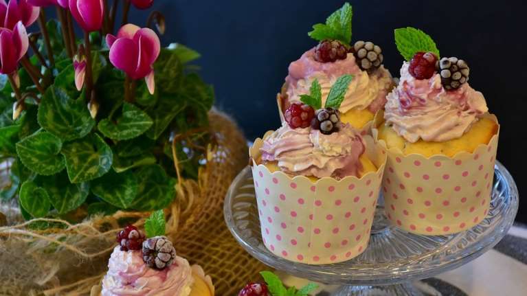 Εορτολόγιο: Ποιοι γιορτάζουν σήμερα, Τετάρτη 13 Οκτωβρίου