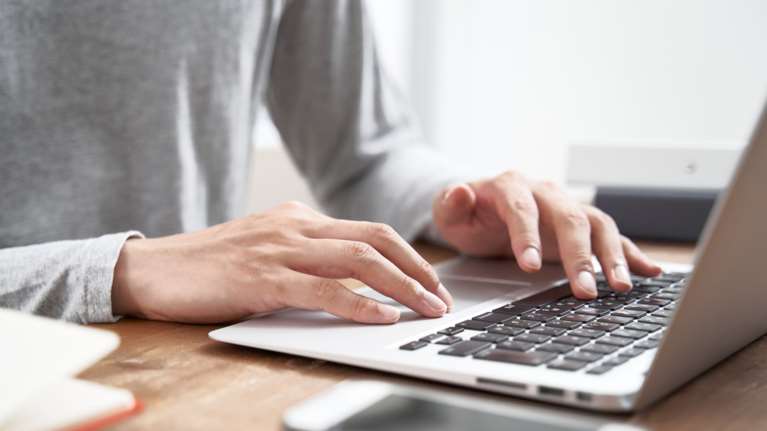 MyDATA: Υποχρεωτικά από σήμερα τα ηλεκτρονικά βιβλία για επιχειρήσεις και επαγγελματίες