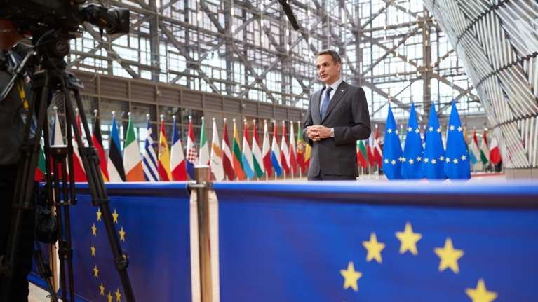 Στις Βρυξέλλες ο Μητσοτάκης - Ενεργειακή κρίση και τουρκική προκλητικότητα στην ατζέντα