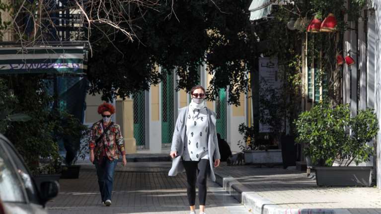 Lockdown: Κλιμακωτό ωράριο εργασίας - Παράταση σε επιδόματα ανεργίας και άδειες ειδικού σκοπού