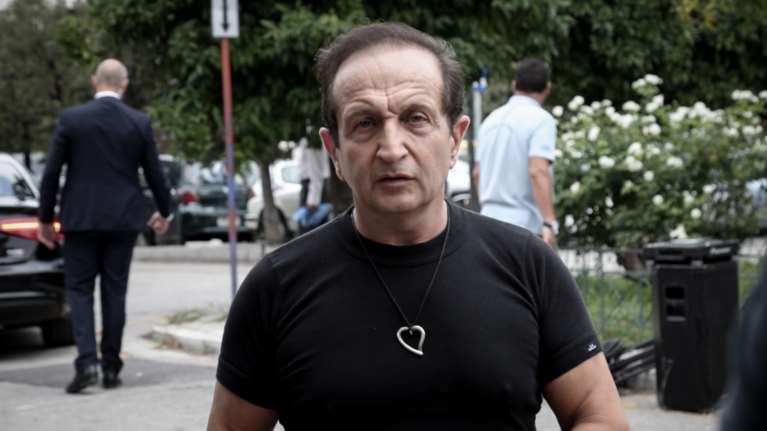 Μπιμπίλας: Θα απαγορευτεί διά ροπάλου η οντισιόν σε σπίτια