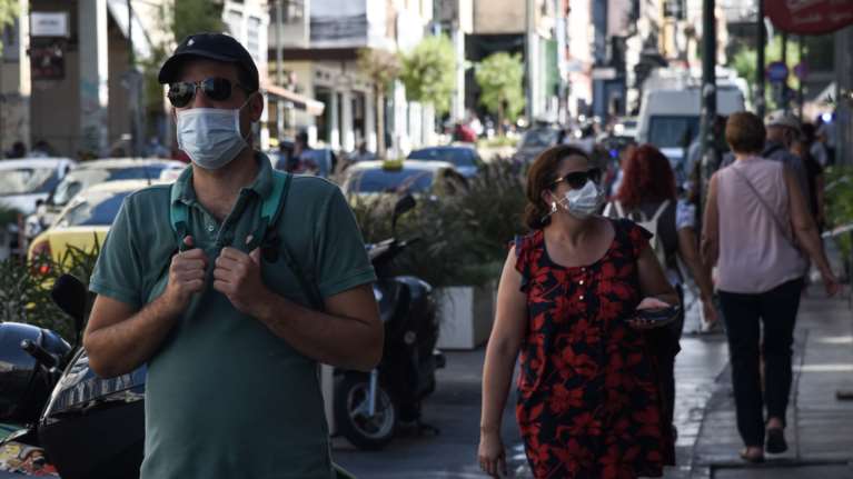 Κορονοϊός - Λινού: Αυτός είναι ο κίνδυνος από τα κρούσματα χωρίς συμπτώματα