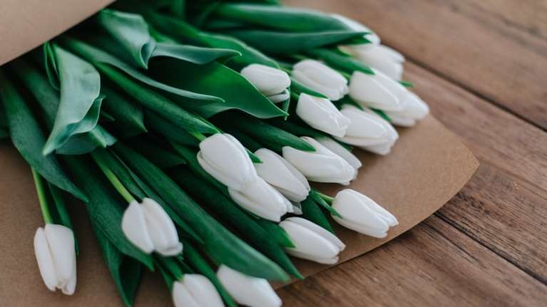 Εορτολόγιο: Ποιοι γιορτάζουν σήμερα, Πέμπτη 1 Απριλίου