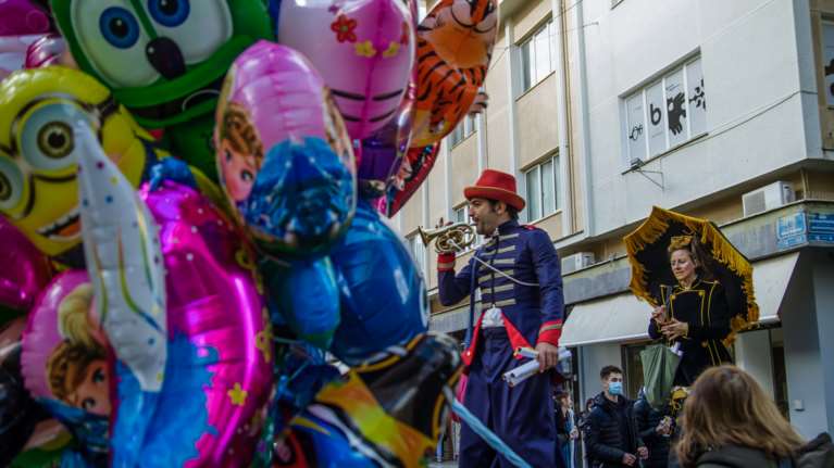 Απόκριες 2022: Πότε ανοίγει φέτος το Τριώδιο, πότε &quot;πέφτει&quot; η Τσικνοπέμπτη