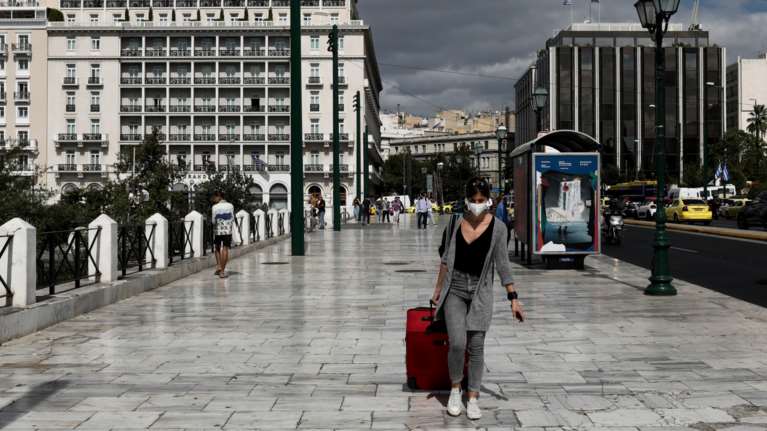 Στοιχεία σοκ ενόψει απογραφής: Ο πληθυσμός της Ελλάδας μειώθηκε κατά 500.000 σε 10 χρόνια - Οι 4 περιοχές με αύξηση