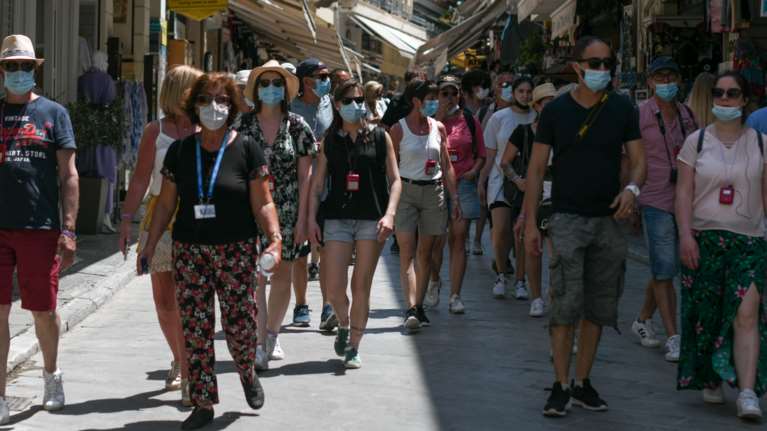 Κορονοϊός: 2.636 νέα κρούσματα σήμερα - 32 θάνατοι και 329 διασωληνωμένοι