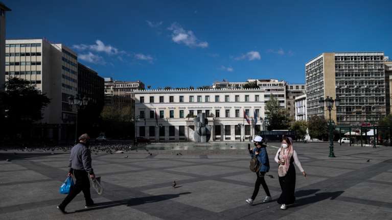Ποια επιδόματα καταβάλλονται από σήμερα έως τις 2 Απριλίου