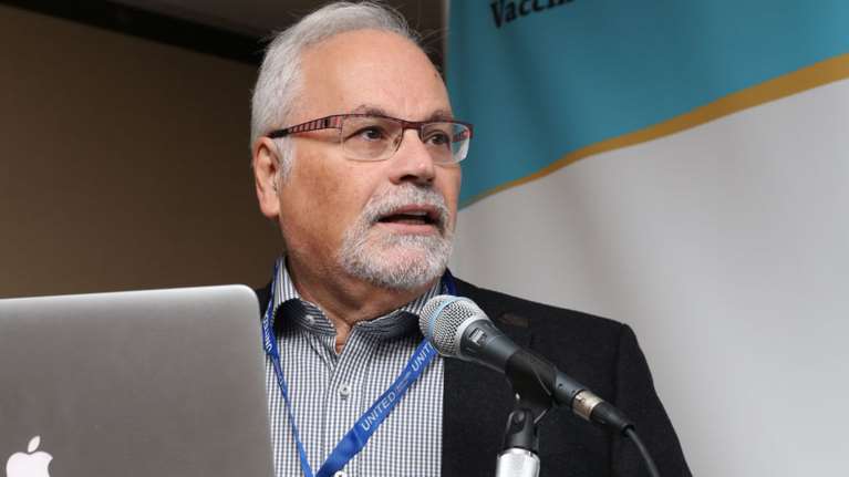 Παυλάκης: Να μην γίνει ένα lockdown &quot;μαϊμού&quot; - Τα σχολεία πρέπει να μείνουν κλειστά 3-4 εβδομάδες