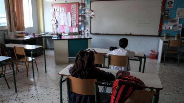 Ρόδος: Καταδικάστηκαν οι αρνητές γονείς που δεν έστελναν το παιδί τους στο σχολείο