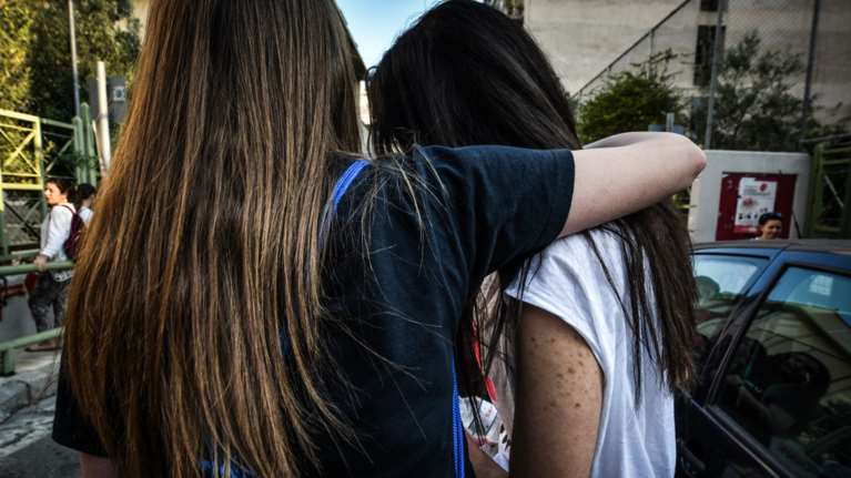 Κρήτη: Το δραμα πίσω απο τη μέθη 14χρονης μαθήτριας - Το περιστατικό ενδοοικογενειακής βίας