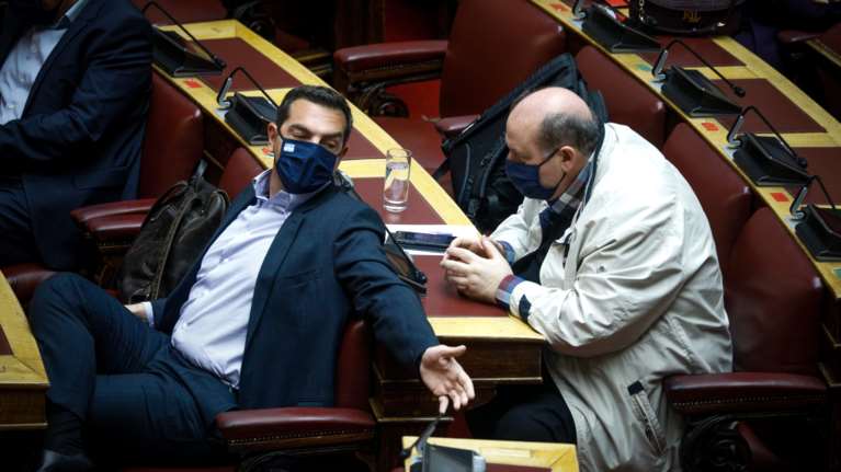 Διαφωνίες στον ΣΥΡΙΖΑ για την ελληνογαλλική συμφωνία: Φίλης και Αναγνωστοπούλου σε πιο σκληρή γραμμή