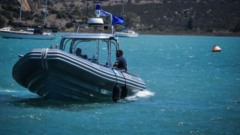 Θρίλερ στη Φολέγανδρο με τις σορούς ενός άνδρα και μιας γυναίκας - Γυμνοί, σε προχωρημένη σήψη