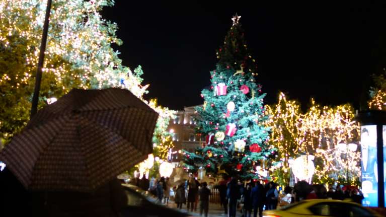 Τι καιρό δείχνουν για τα Χριστούγεννα τα Μερομήνια