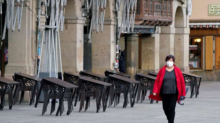 Κορονοϊός - Το "θαύμα της Μαδρίτης": Ποια είναι η τακτική κατά της πανδημίας που αποδίδει
