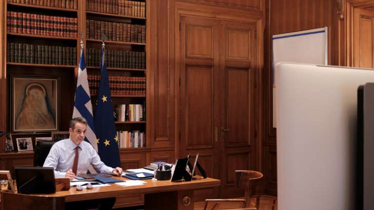 Μητσοτάκης: Η προσμονή του εμβολίου να μην μας οδηγήσει στη χαλάρωση