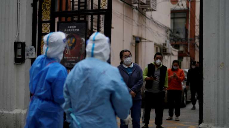 Ανησυχία Γαλιατσάτου για το lockdown στη Σανγκάη: Ελπίζω να μην μας κρύβουν κάτι...