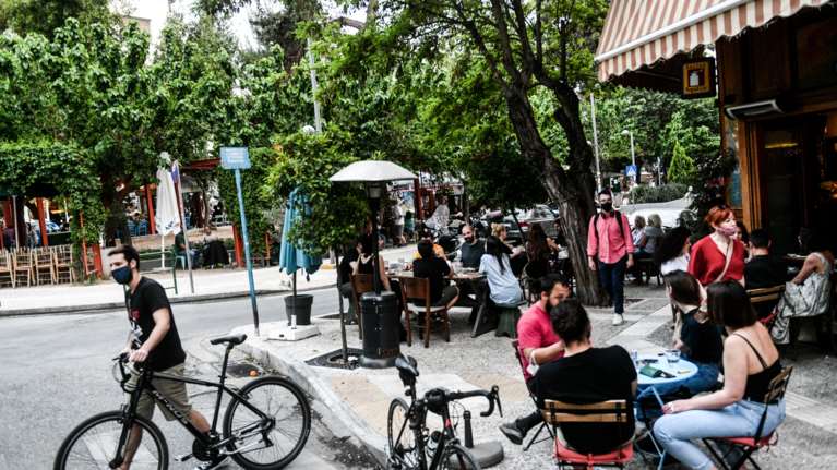 ΠΟΕΣΕ: Σε άτυπο lockdown και πάλι η εστίαση