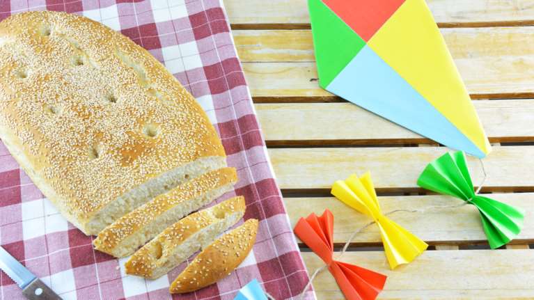 Συνταγή για την πιο εύκολη και πετυχημένη λαγάνα - Του Ακη Πετρετζίκη