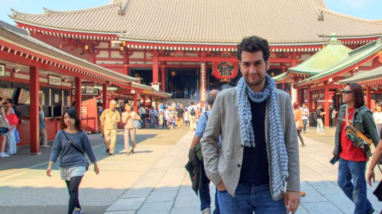 Στέλιος Πρεζεράκος: Ενας Ελληνας καθηγητής που ζει και εργάζεται στο Τόκιο - Η ζωή στην ιαπωνική πρωτεύουσα