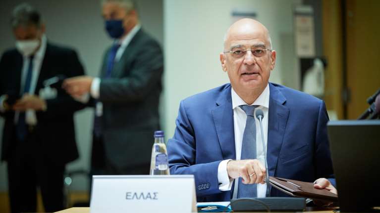 Στις Βρυξέλλες ο Δένδιας για το Συμβούλιο Εξωτερικών Υποθέσεων της ΕΕ - Το ουκρανικό στην ατζέντα