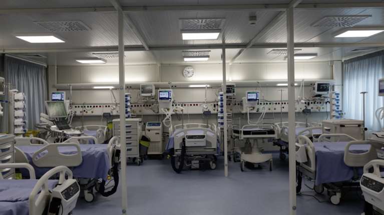 Καταγγελία για το νοσοκομείο &quot;Αγιος Παύλος&quot;: Ζήτησε μίζα 3.500 ευρώ για κρεβάτι σε ΜΕΘ από συγγενείς ασθενούς