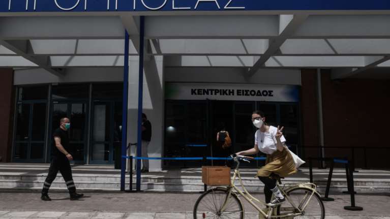 Εμβολιασμοί: Ανοίγει σήμερα η πλατφόρμα για τους 25-29 με τρία εμβόλια