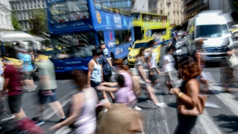 Ανησυχία για τη νέα μετάλλαξη Μu στην Ελλάδα: Πόσο μεταδοτική είναι - Τι γίνεται με την αποτελεσματικότητα των εμβολίων