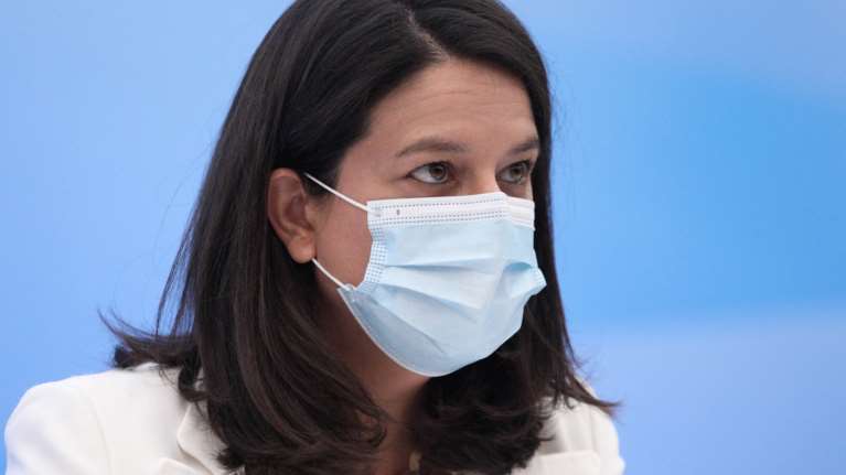 Συνέντευξη: Η Νίκη Κεραμέως στο TheTOC: Για τον κορονοϊό, τα σχολεία, τις καταλήψεις και τον ΣΥΡΙΖΑ