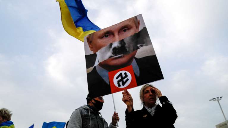 Ρωσία: Τουλάχιστον είκοσι συλλήψεις σε αντιπολεμικές διαδηλώσεις