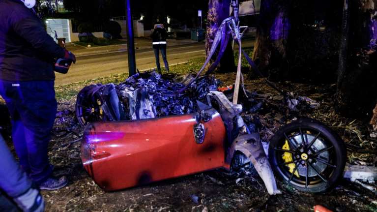 Τροχαίο Μονογυιού με Ferrari 700 ίππων: Δεν εμπλέκεται άλλο όχημα - Νεκρός με την πρώτη βόλτα - Μυστήριο με τη φωτιά