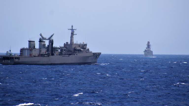 Dynamic Guard 21-II: Εντυπωσιακή νατοϊκή άσκηση με πολεμικά πλοία ανοιχτά της Κρήτης [εικόνες]