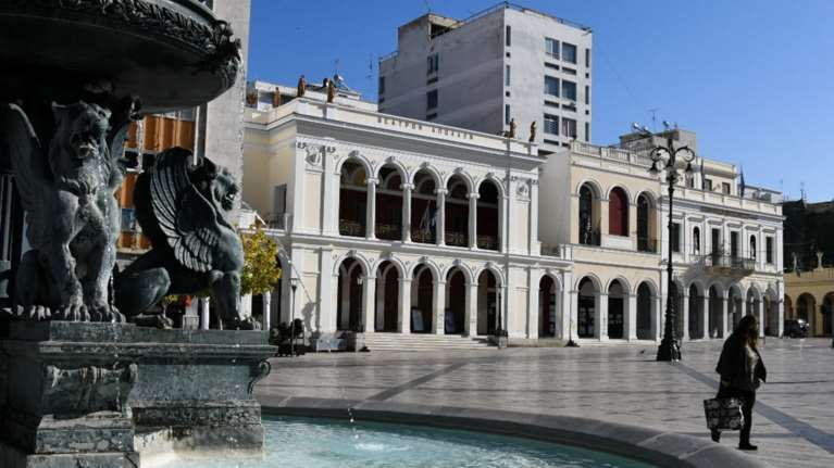 Παρέμβαση Μητσοτάκη στην Πάτρα για τη γιορτή του Αγίου Ανδρέα: &quot;Τηρήστε τα μέτρα&quot; - Επικοινωνία με δήμαρχο και περιφερειάρχη