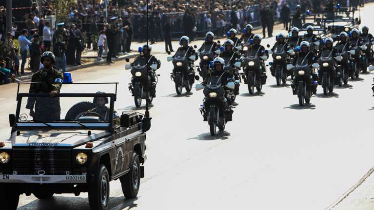 Ανατροπή με την παρέλαση στη Θεσσαλονίκη: Αυστηρά 60 λεπτά και μόνο στρατιωτική