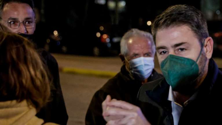 Εκλογές στο ΚΙΝΑΛ: Πρώτη αντίδραση Ανδρουλάκη - &quot;Όλα καλά&quot; [Βίντεο]