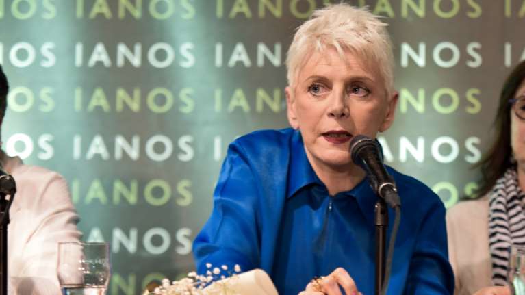 Ακρίτα: Τα &quot;χρόνια πολλά&quot; στον καταζητούμενο Χρήστο Παππά - &quot;Ο μόνος εορτάζων που σήμερα κυκλοφορεί ελεύθερα&quot;