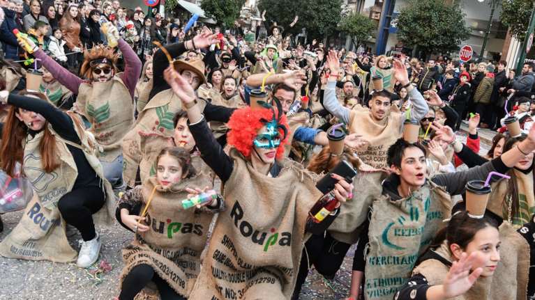 Πάτρα: Αναβάλλεται το καρναβάλι - Μεταφέρεται τον Ιούνιο