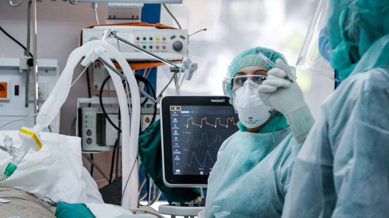 Κορονοϊός: 280 νέα κρούσματα, 141 στην Αττική - 13 θάνατοι το τελευταίο 24ωρο