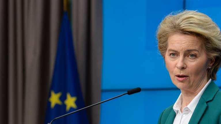 Κορονοϊός: Τα πέντε κρίσιμα μέτρα που παίρνει η Κομισιόν για τον ιό