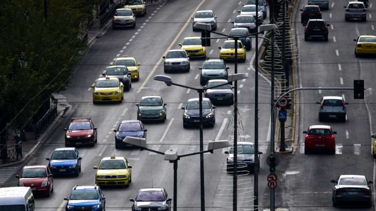 Τέλη Κυκλοφορίας: Διευκρινίσεις για τα ειδοποιητήρια οχημάτων σε ακινησία - Πότε λήγουν οι προθεσμίες