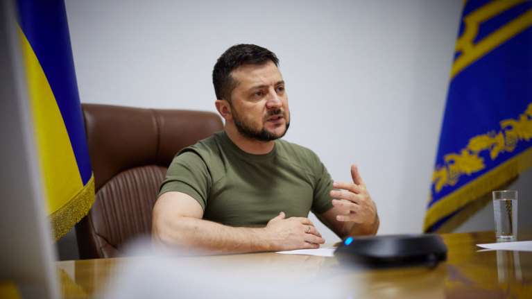 Ο Ζελένσκι έδωσε συνέντευξη σε ρωσικά ΜΜΕ: Η Ουκρανία είναι προετοιμασμένη να συζητήσει το καθεστώς ουδετερότητας