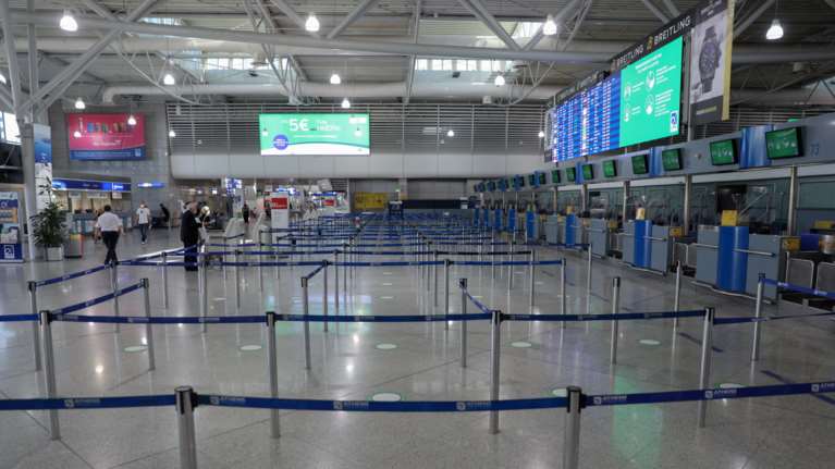 Παράταση ως 14 Δεκεμβρίου για το απαγορευτικό στις πτήσεις εσωτερικού: Μόνο για λόγους υγείας και εργασίας