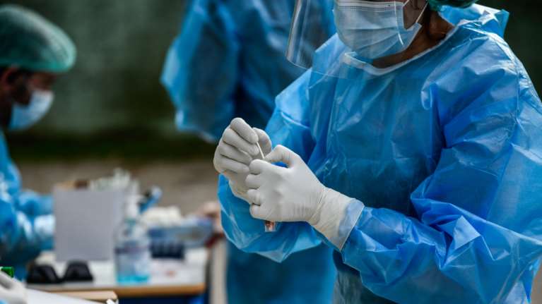 Συναγερμός στη Λάρισα: 35 κρούσματα σε δομή ατόμων με αναπηρία στον Αμπελώνα