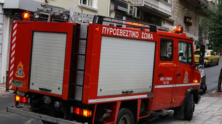 Φωτιές σε διαμερίσματα στην Κυψέλη και τη Νέα Ιωνία - Στο νοσοκομείο τρία άτομα