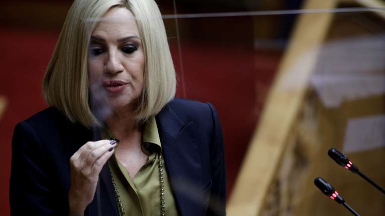 Βολές από Γεννηματά: Κυβερνητική αποτυχία το νέο lockdown