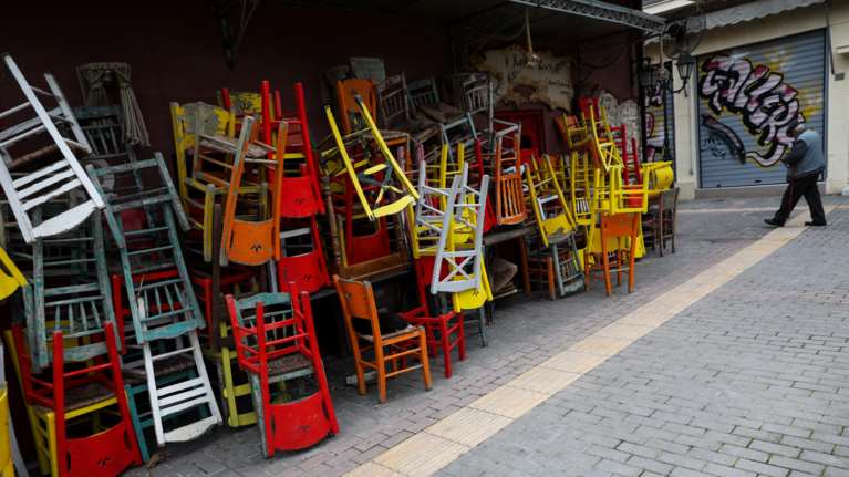 Παπαθανάσης: Μετά το Πάσχα ανοίγει η εστίαση - Ιδιαίτερη στήριξη στους κλάδους που επλήγησαν