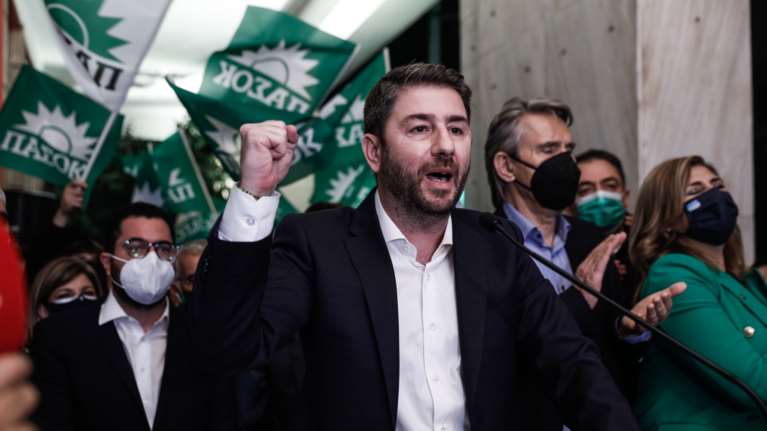 Η νέα ομάδα του ΚΙΝΑΛ στη Βουλή - Πρόεδρος ο Κατρίνης - Στις 16:00 η πρώτη ομιλία Ανδρουλάκη ως προέδρου