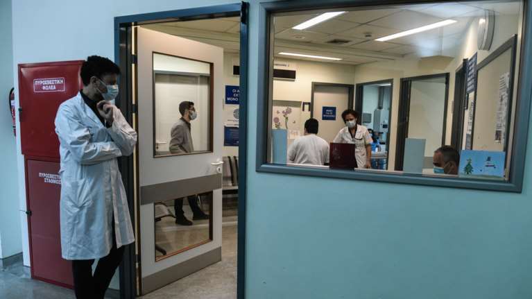 Αντιπρόεδρος ΠΙΣ: Λανθασμένη και αχρείαστη η επιστράτευση των γιατρών