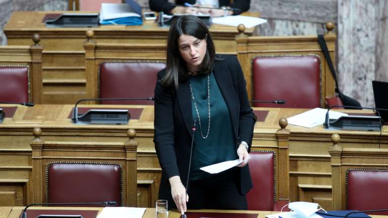 Κεραμέως: Προτεραιότητα να ανοίξουν τα σχολεία - Οι αλλαγές του νομοσχεδίου για τα ΑΕΙ