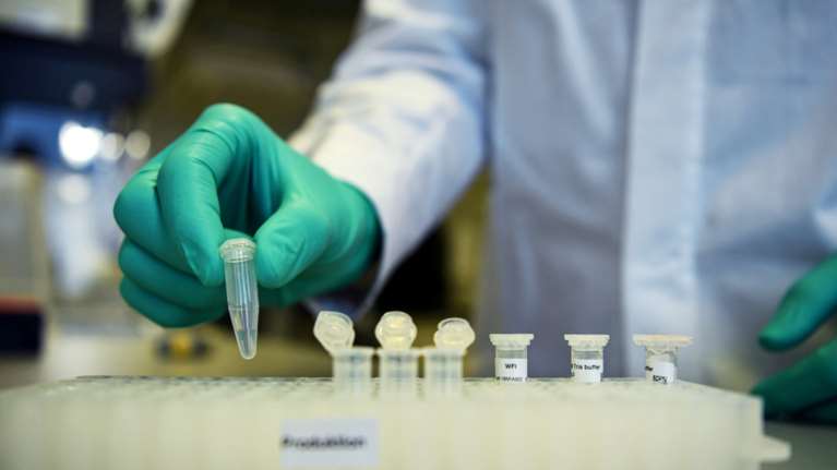 Εμβόλιο CureVac: Αποτελεσματικότητα μόνο 48%, αλλά μεγαλύτερη στους κάτω των 60 ετών